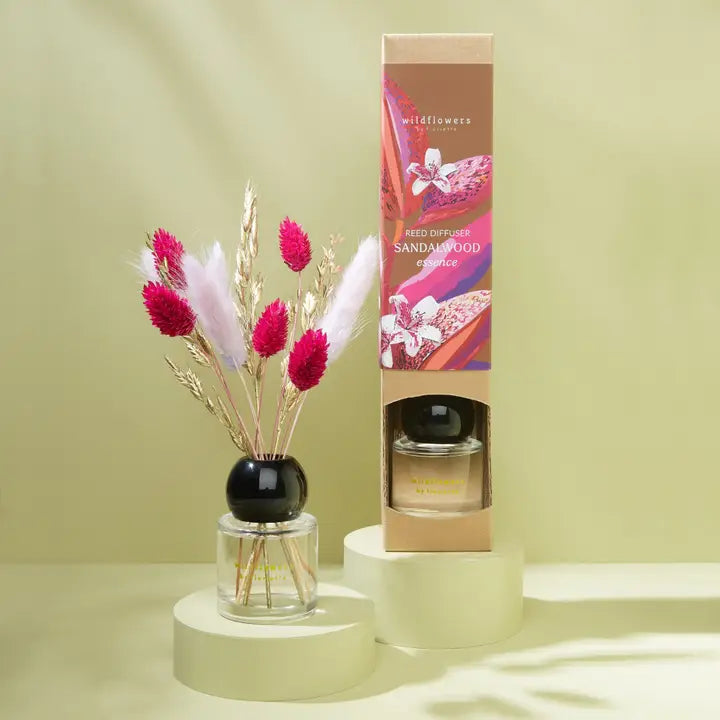 Reed Diffuser with Dried Flowers